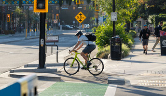 cyclist on Esplanade